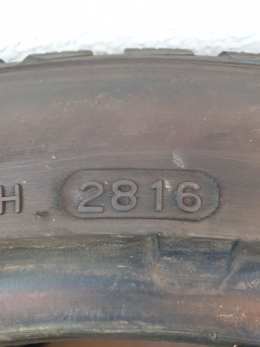 Зимни гуми 2 броя HANKOOK Winter Icept RS2 205 45 R16 дот 2816