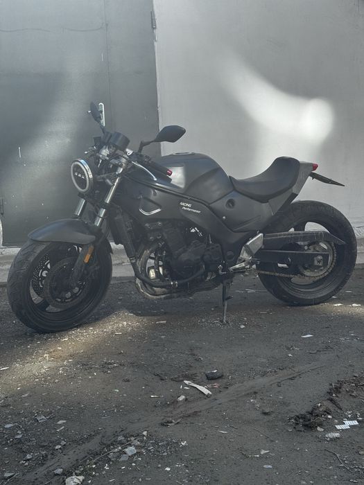 Мотоцикл Suzuki RF400