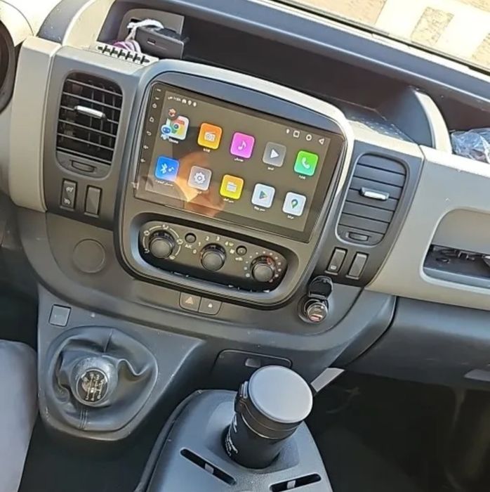 Мултимедия Opel Vivaro Renault Trafic GPS НАВИГАЦИЯ Carplay