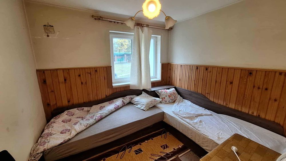 Дава се под наем Тристаен апартамент в Пирдоп - 78 кв.м за 39.78 € - Снимка #1