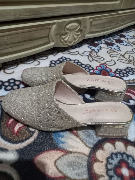 Келинлар тошли ойок кийими