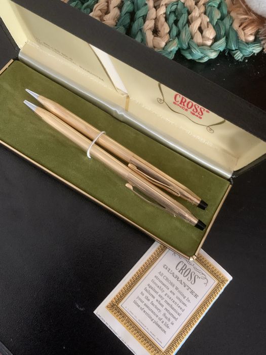 Pix mont blanc stare foarte buna si creion si pix Cross