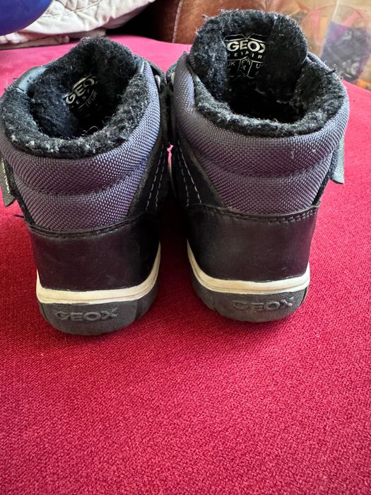 Утепленные ботинки Geox (сапоги) 24 размер