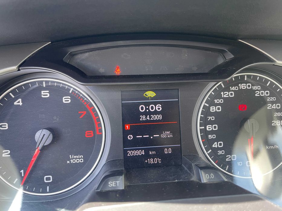 AUDI A4 2009 — imagine 2