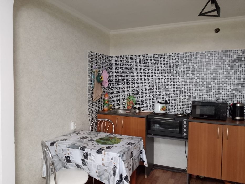 Продам 2 комн общежитие