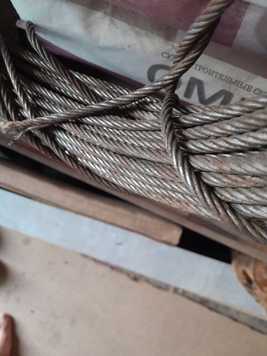 Продам трос диаметр 5-6мм срочно