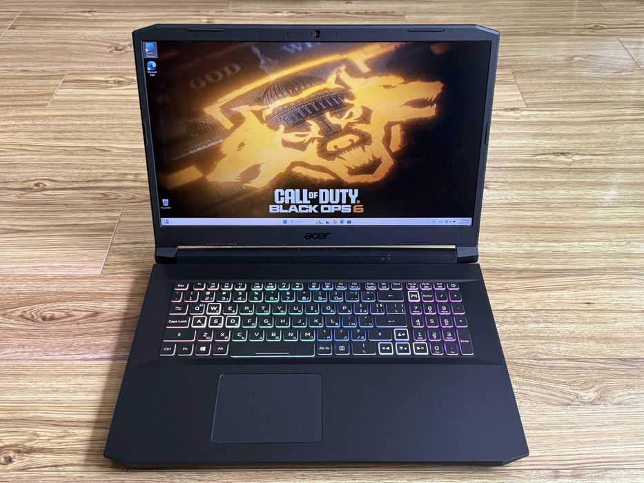 17.3 Nitro`Ryzen 7-5800H/RTX 3080/32GB RAM/1TB SSD/FHD IPS 144Hz