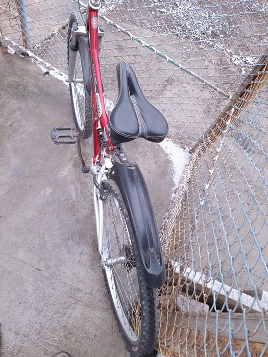 Срочно продам велосипед Battle