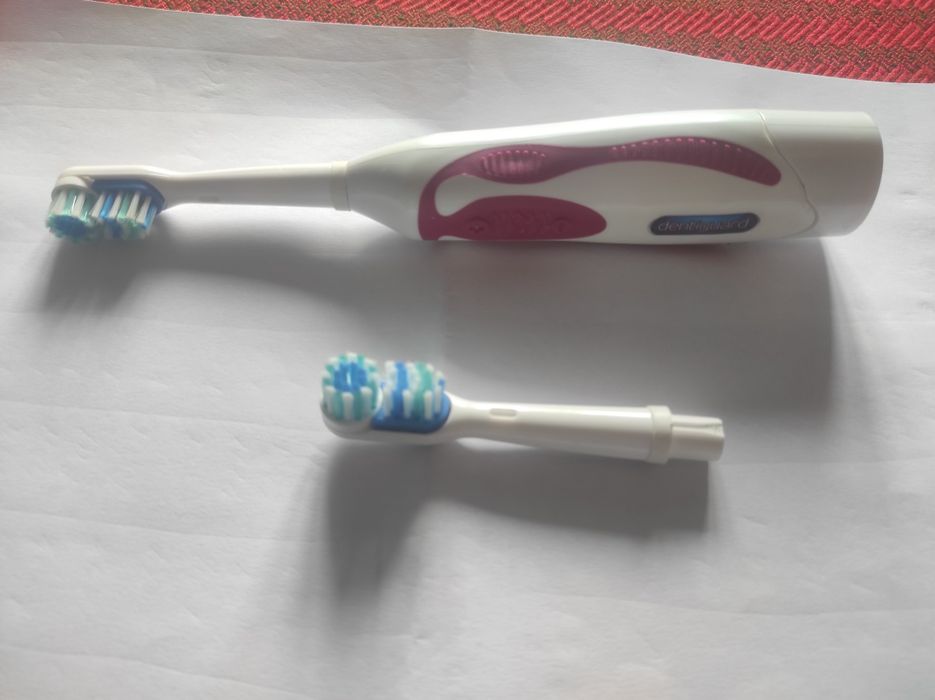 Periuta de dinti electrica, perfect functionala