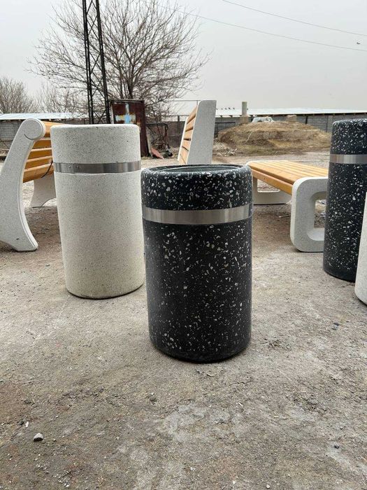 урна/вазоны/скамейка/