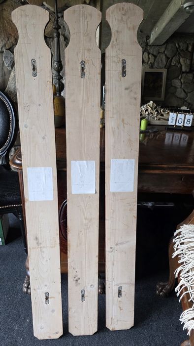 Set cuier lemn pictat manual