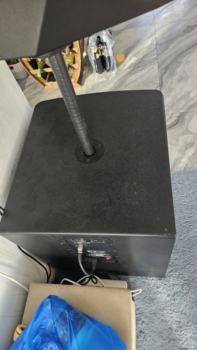 Vand/schimb bas/subwoofer activ electrovoice ev elx118p