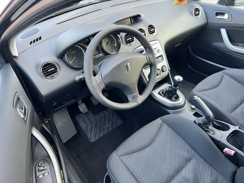Peugeot 308 130.000 Km 1.4 benzina Unic Propietar !