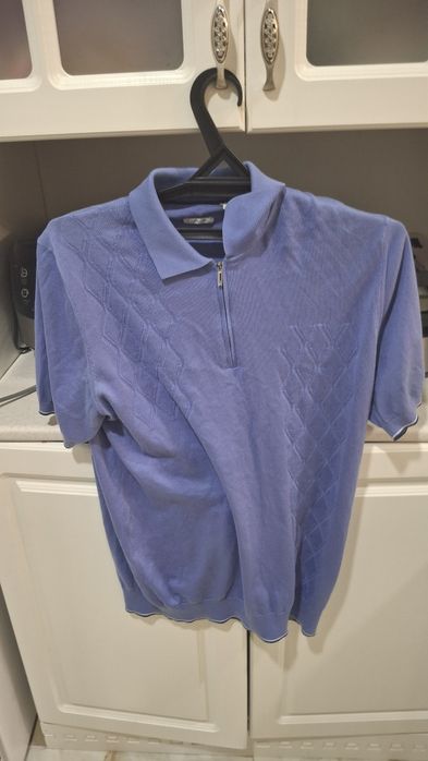 Продаю комплект одежды