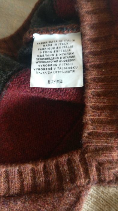 Вълнен  пуловер  Benetton