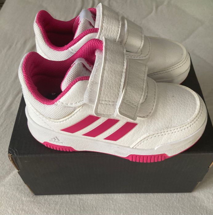 Маратонки Adidas