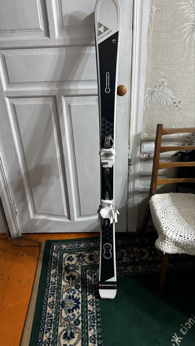 Горные лыжи FISCHER