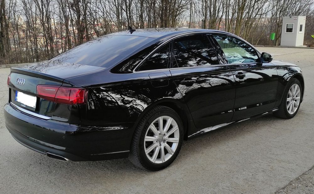 Audi A6 Ultra | Distronic | CarPlay |Bose|