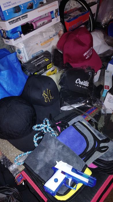 кепки летние разные