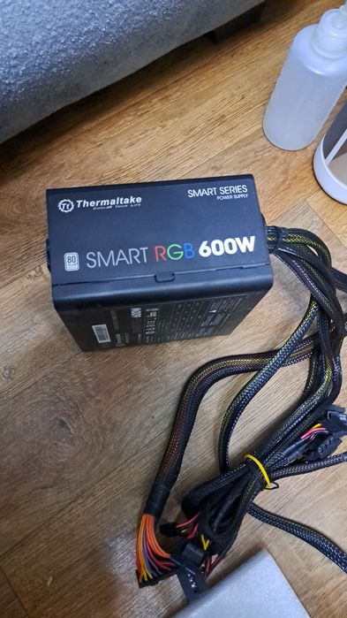 Thermaltake Smart RGB 600W
