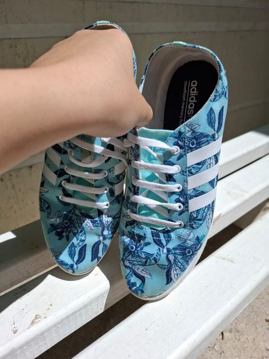 Летние кроссовки адидас оригинальные