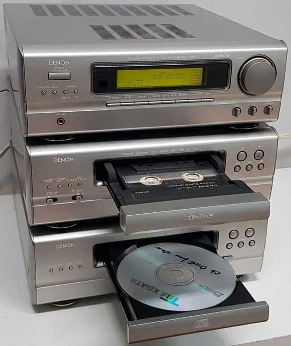 Linie Audio Hi-Fi Denon D-77 cu telecomanda