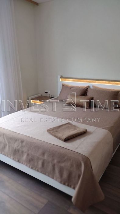 Продава се Тристаен апартамент в Варна, Окръжна болница - 87 кв.м за 2460 €/кв.м - Снимка #5