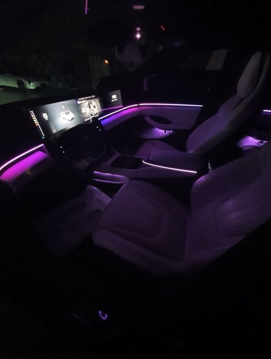 Geely Ji Yue 07P Robo car