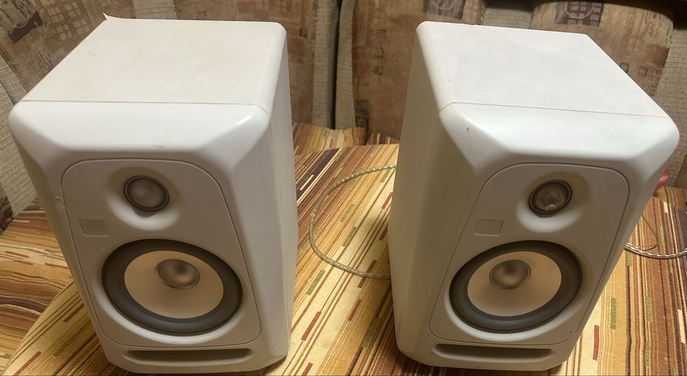 KRK Rokit 5 G3 White Noise