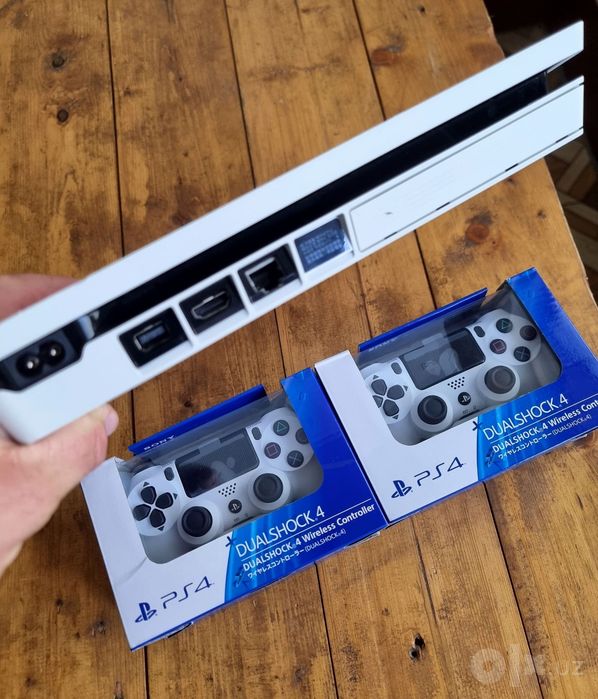 PlayStation 4 slim 1TB plomba yangi ps
