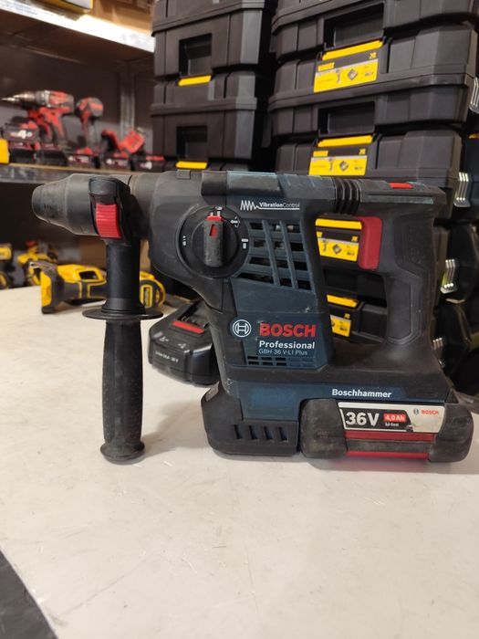 Мощен акумулаторен перфоратор къртач Бош Bosch GBH 36 V-LI Plus