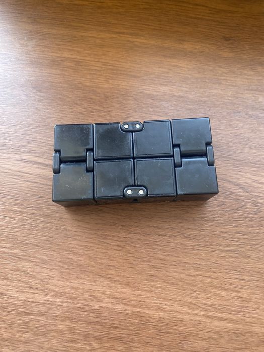 Вечный кубик рубик