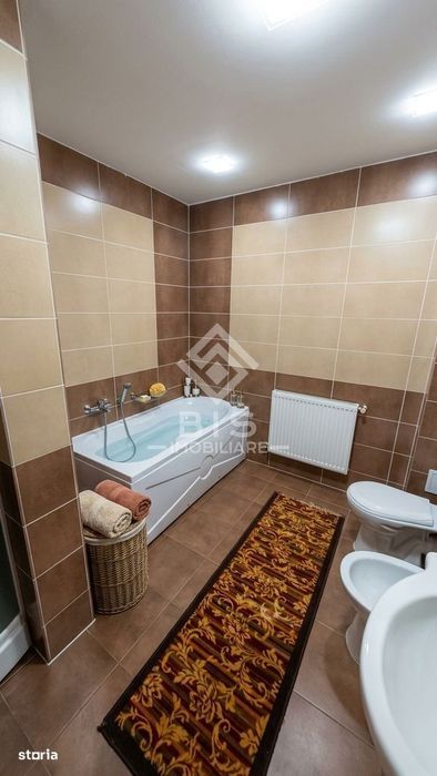 Apartament 3 camere - Centrul Bistriței, lângă Liceul Liviu Rebreanu