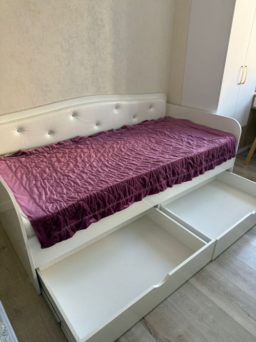 Продам детскую кровать