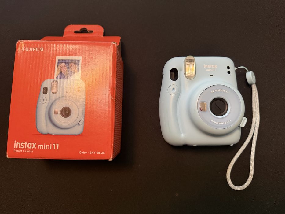 Фотоаппарат Instax mini 11