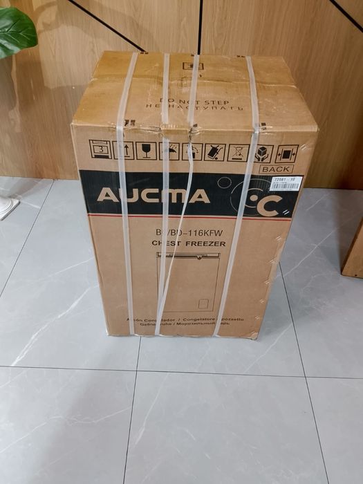 Морозильний AUCMA новый