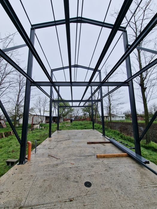 Structuri metalice pentru casa cu etaj locuinta
