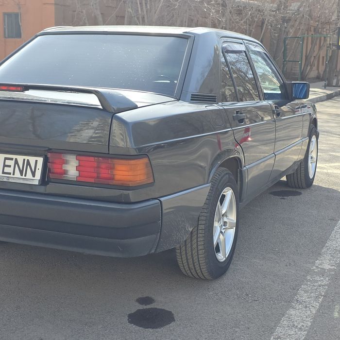 Мерс190 90гв автомат