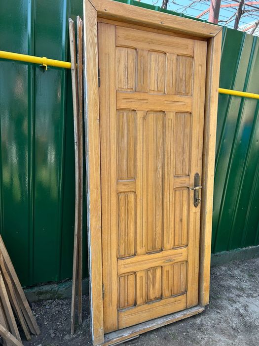 Usa Din lemn brad