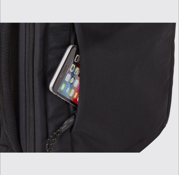 Thule Paramount Convertible Backpack Black