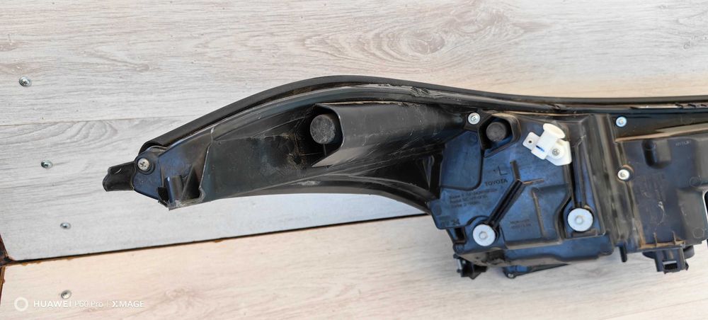 Фар за Toyota C-HR Full LED / Тойопта Ц-ХР Фул ЛЕД