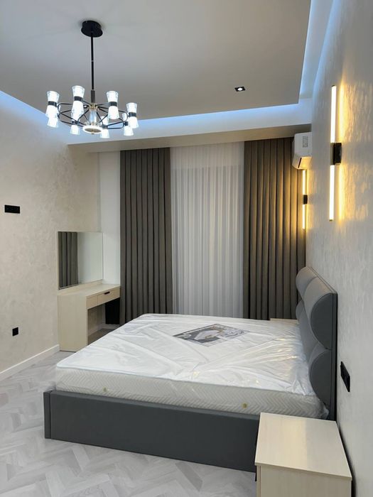 Новомосковская Новостройка ЖК Барокко 3 комнатная 4 этаж, 83м2. Евро