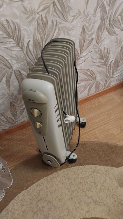 Продам масляный обогреватель