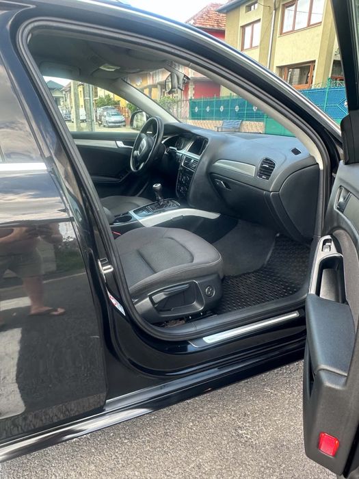 Vand audi a4 an 2009 motor 2.0 TDI