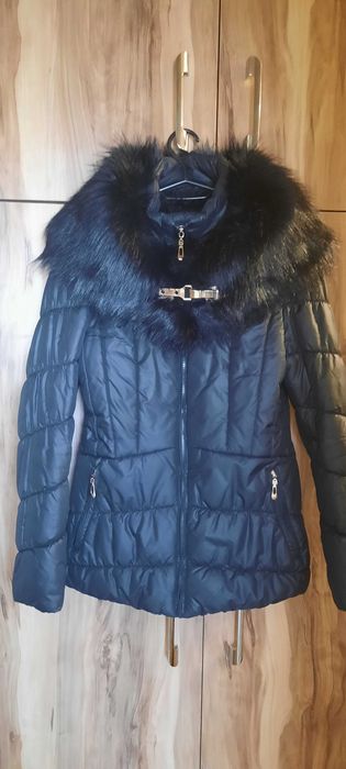 Дамско зимно яке М размер