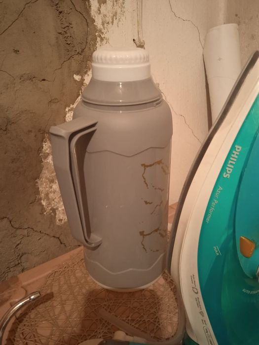 Продается термос.