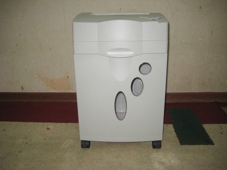 Уничтожитель бумаг Dell оригинал 100% большой 20лт новым состоянии!