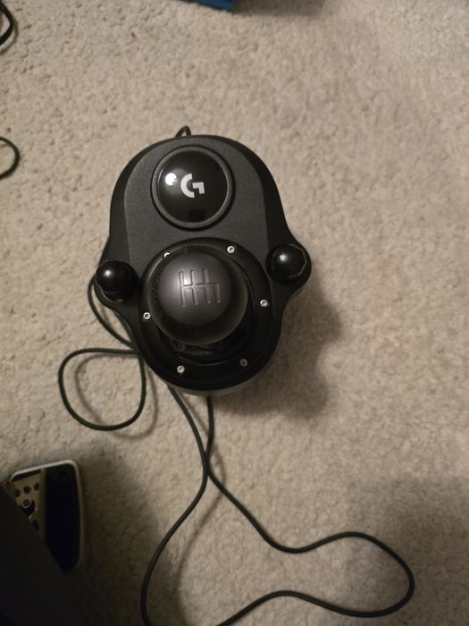 Volan Logitech G920 + schimbator Logitech