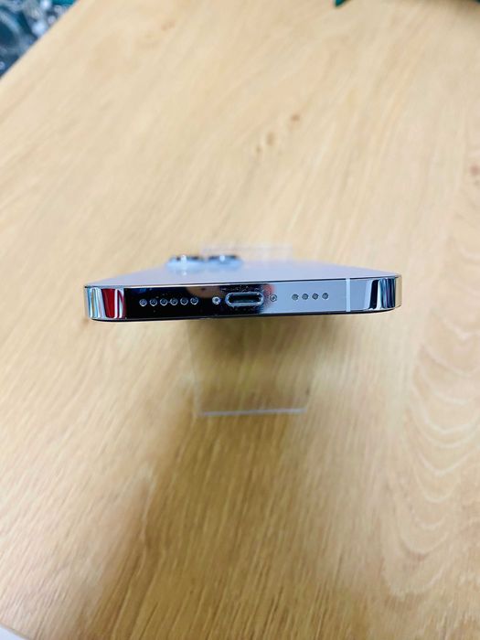 Apple iPhone 14 Pro Max, 256GB, 6GB RAM, 5G, Silver