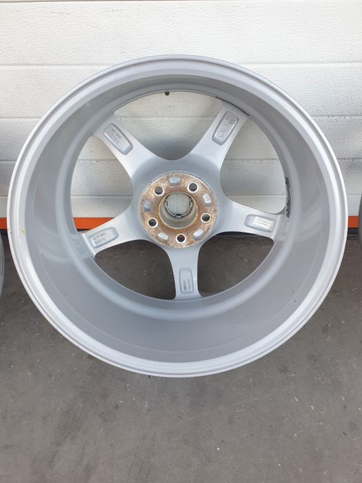 Джанти RONAL G. за VOLVO FORD PEUGEOT Citroen R18 5x108 ET45 8J